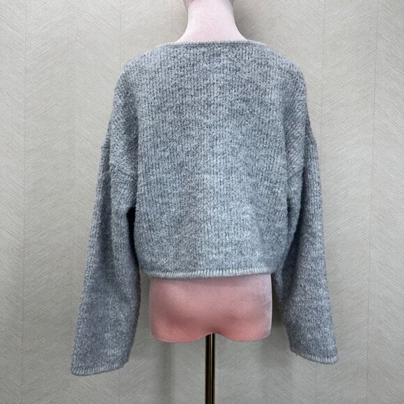 GAP Light Heather Grey Boucle Cropped Sweater Womens Size M Petite - Picture 4 of 14